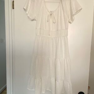 White Short Sleeve Dress